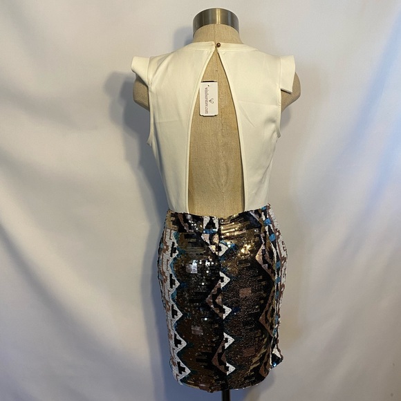 Windsor. Medium sexy night out dress - Picture 2 of 7